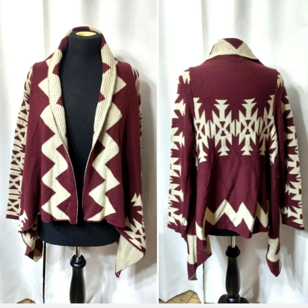 Aztec/Boho/Tribal/Southwestern, slouchy, longline Cardigan